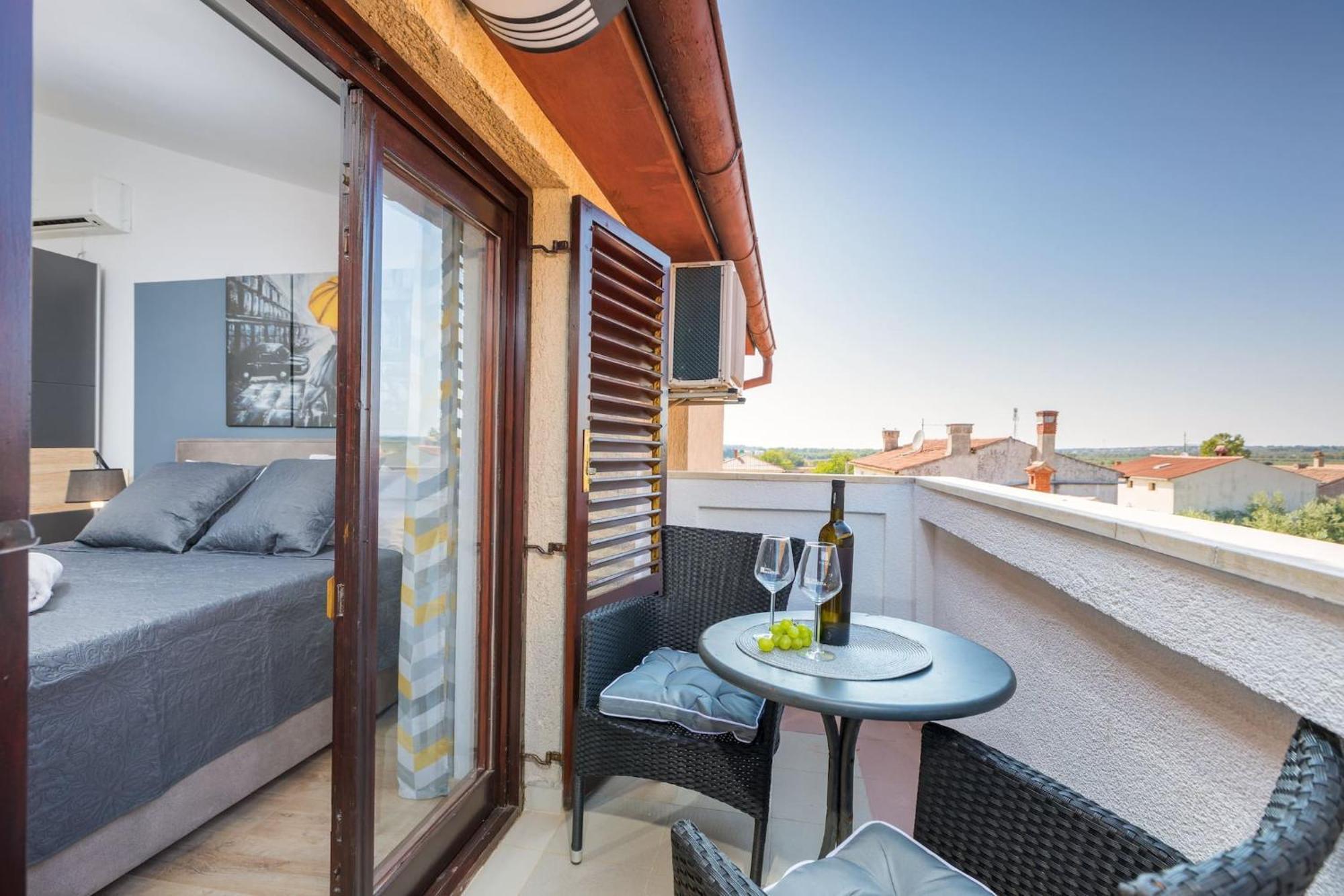 Marceta - Apartments & Rooms With Swimming Pool Fažana Buitenkant foto