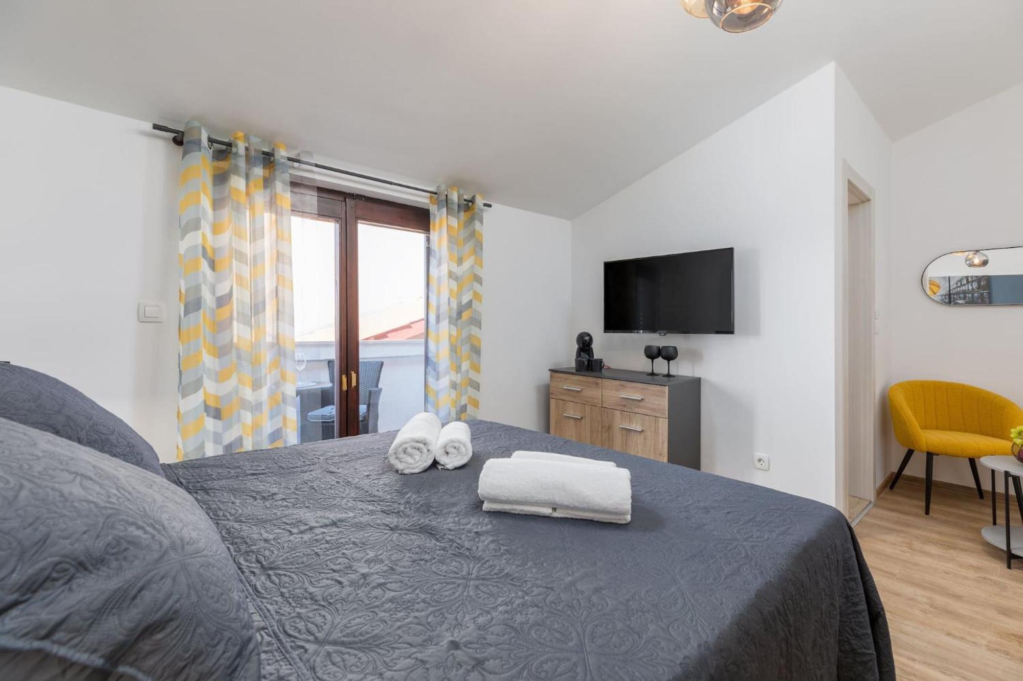 Marceta - Apartments & Rooms With Swimming Pool Fažana Buitenkant foto