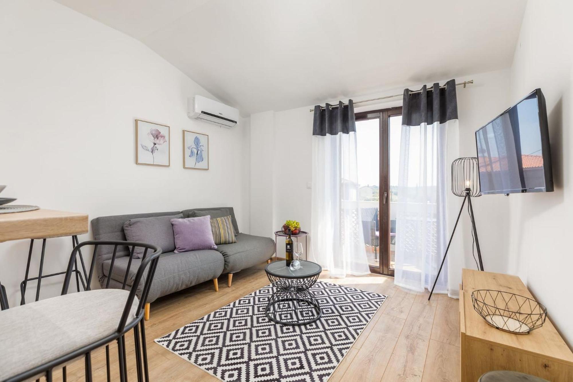 Marceta - Apartments & Rooms With Swimming Pool Fažana Buitenkant foto
