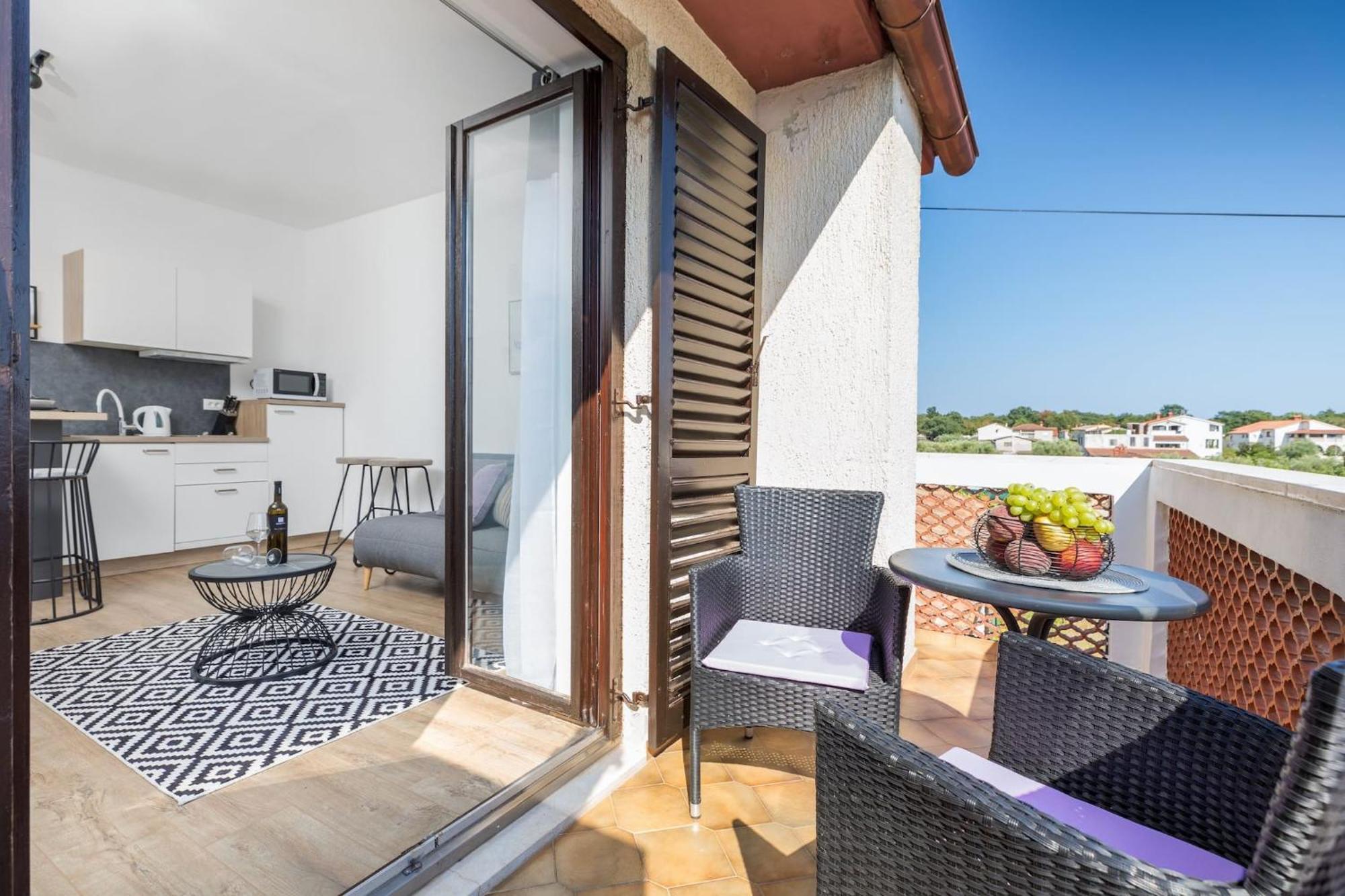 Marceta - Apartments & Rooms With Swimming Pool Fažana Buitenkant foto